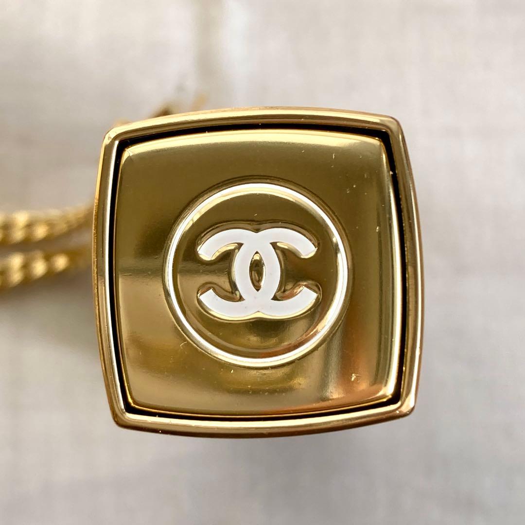 シャネル N°5 オードゥ パルファム パース スプレイ コメット　ホリデー限定