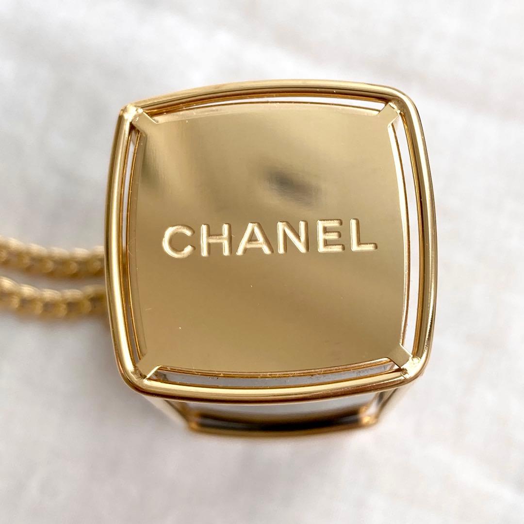 シャネル N°5 オードゥ パルファム パース スプレイ コメット　ホリデー限定