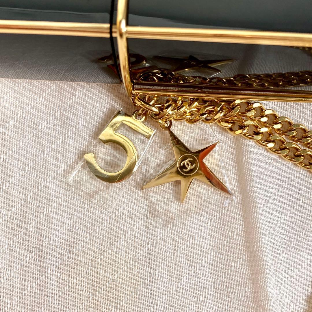 シャネル N°5 オードゥ パルファム パース スプレイ コメット　ホリデー限定