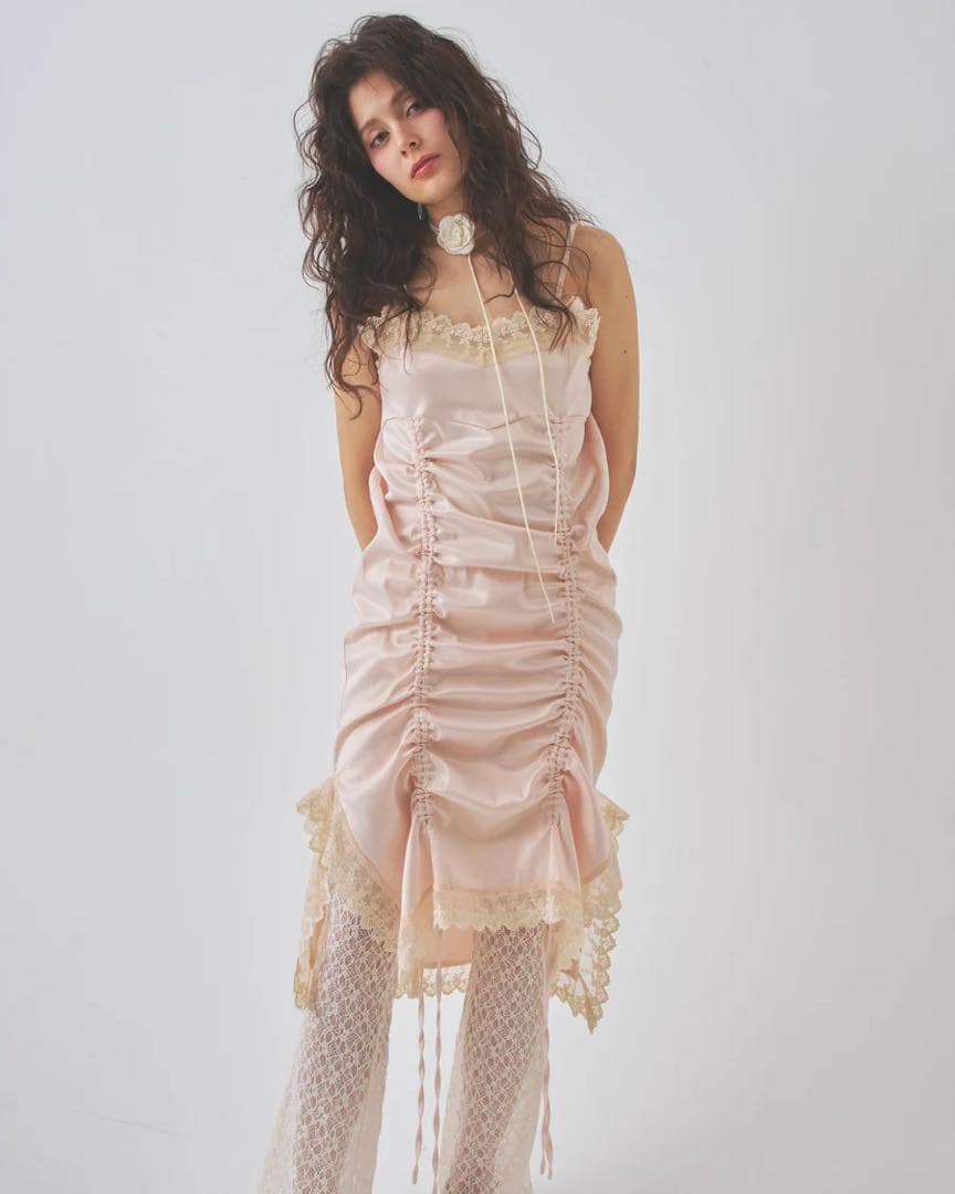 ペリキュール ໒꒱·̩͙サテンギャザーロングop