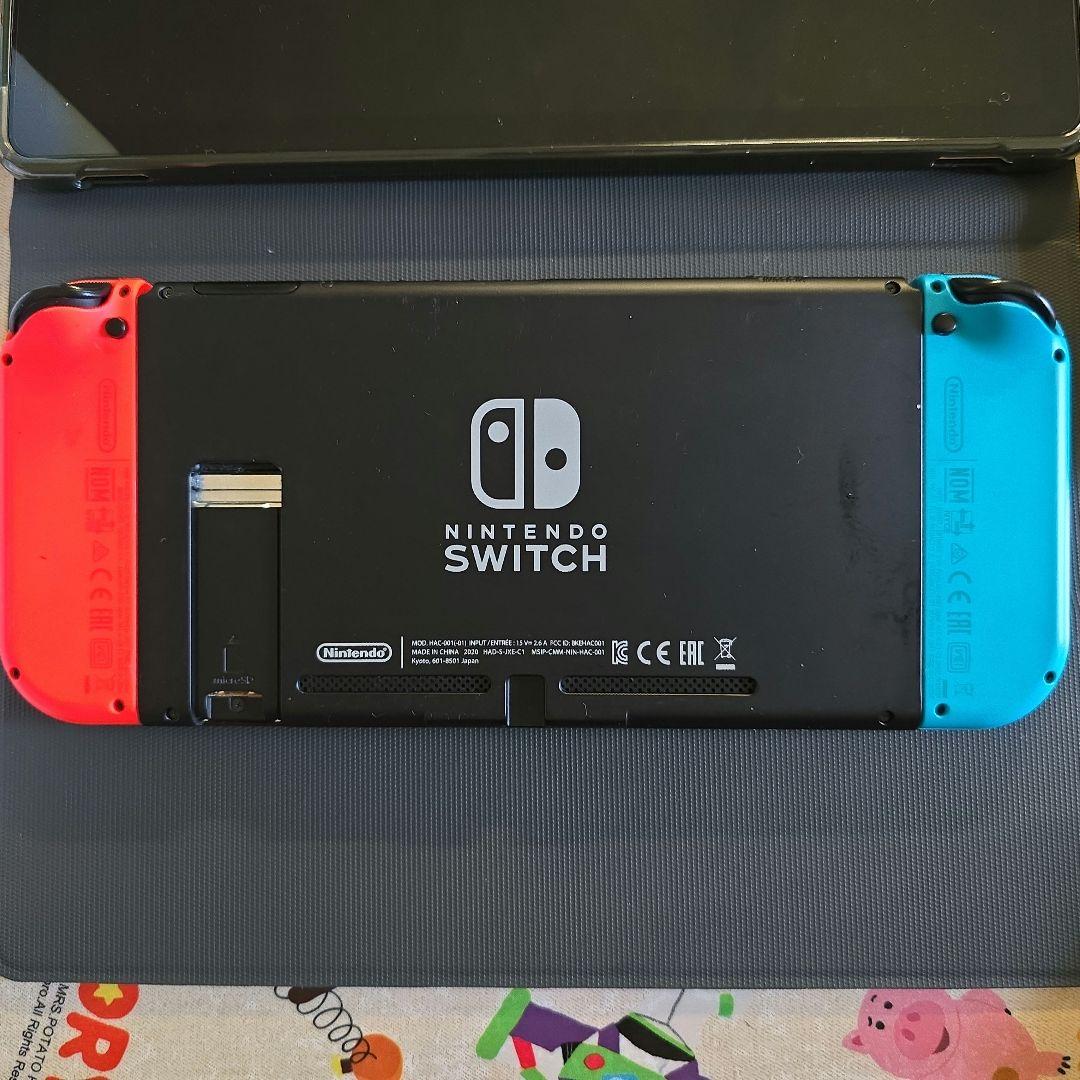 ジャンクNintendo Switch 本体ジョイコンセット