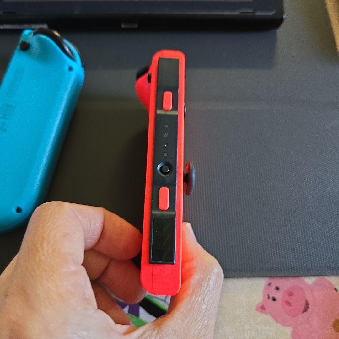 ジャンクNintendo Switch 本体ジョイコンセット
