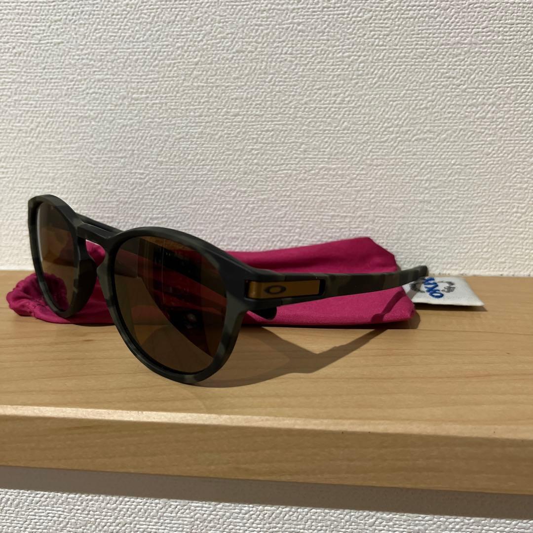Oakley オークリー latchラッチ　サングラス