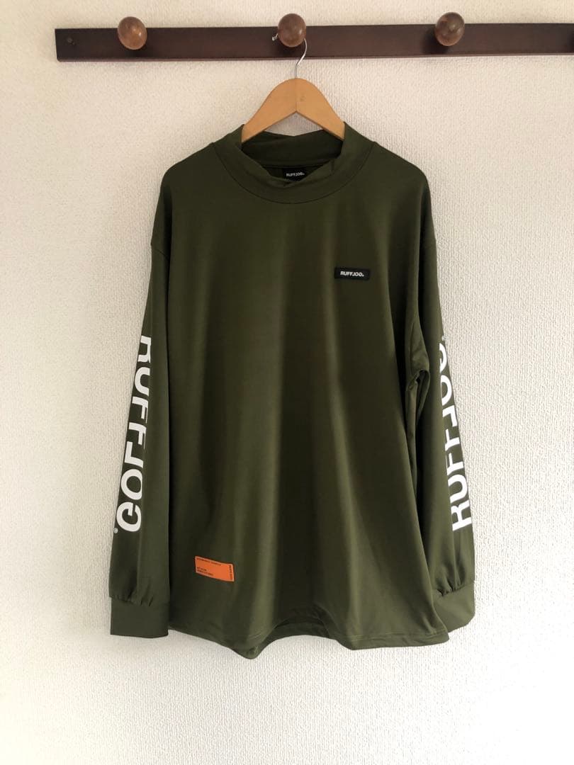 新作　ラフロッグ　RUFFLOG MOCK NECK KHAKI