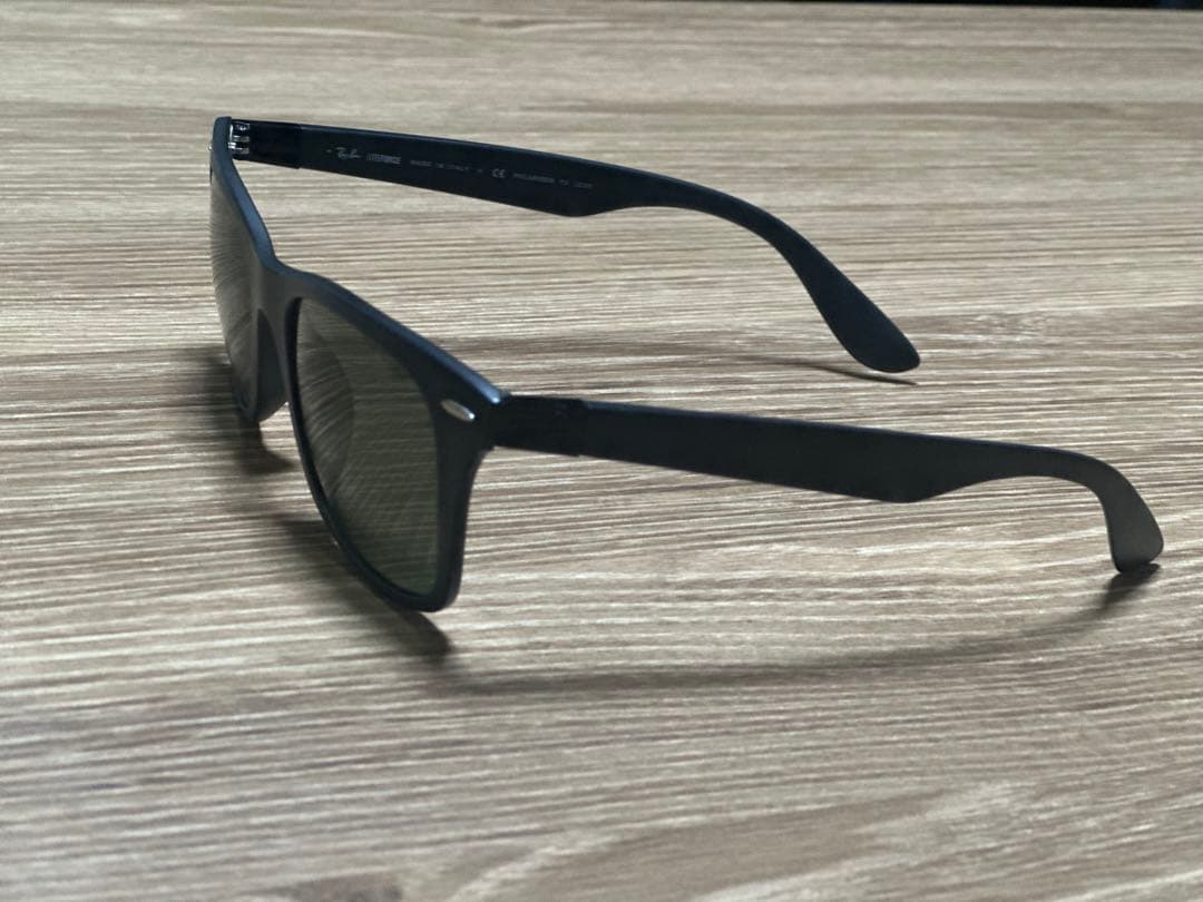 RayBan/レイバン/マットブラック/偏光レンズ/RB 4195-F601