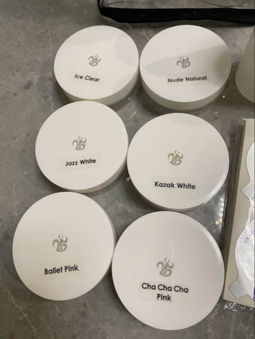 ネイルデダンス アクリルパウダーセット✧*クリアケース、ネイルフォーム94枚付き