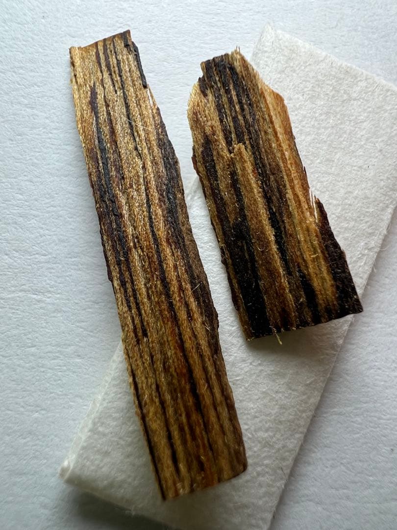 古渡命銘木　六十一種名香の内 真那賀銘 【橘】0.234g香木/お香/沈香/伽羅