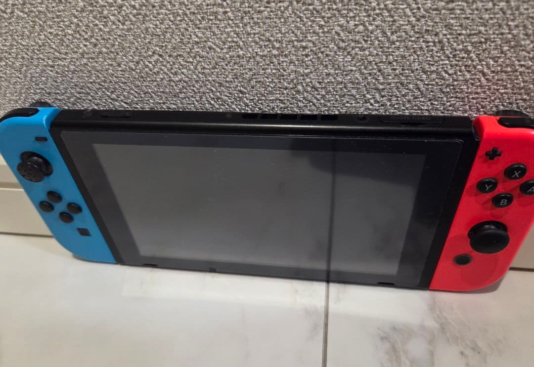 【ジャンク品】スイッチ本体 Joy-Con3個付き