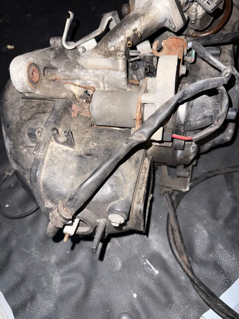 エンジンパーツ キャブレター付き ライブディオ