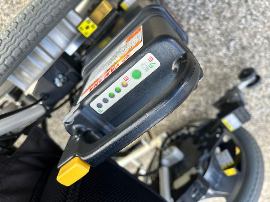 電動車椅子　ヤマハタウニィジョイエックスプラス　バッテリーセット　中古品