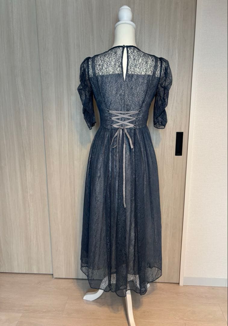 ギャザースリーブレースアップパーティードレス