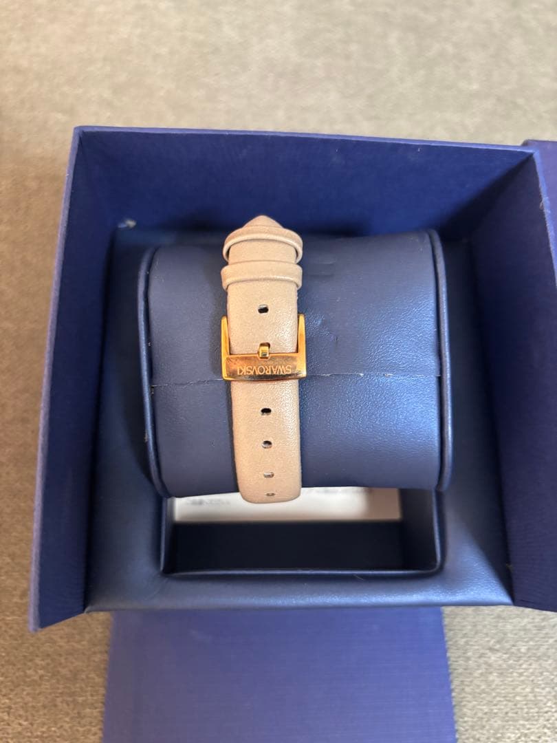 Swarovski レディース 時計 ゴールド ベージュ