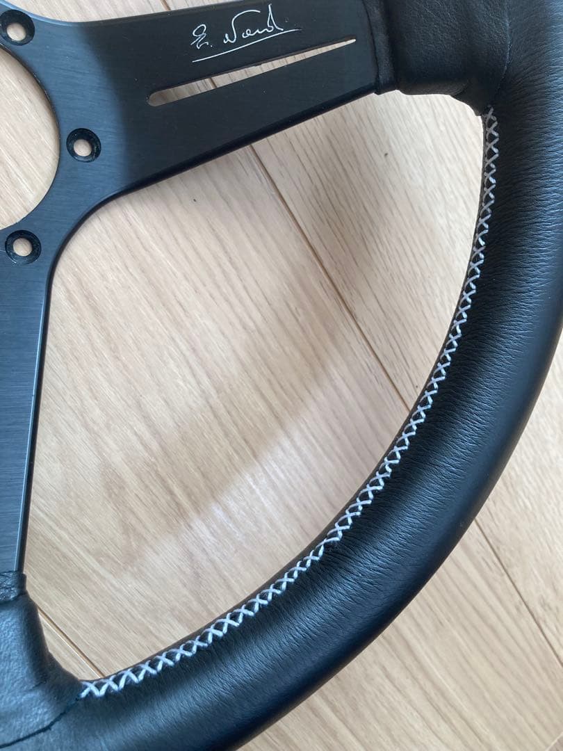 正規品　NARDI ナルディ ブラック ステアリング 35パイ