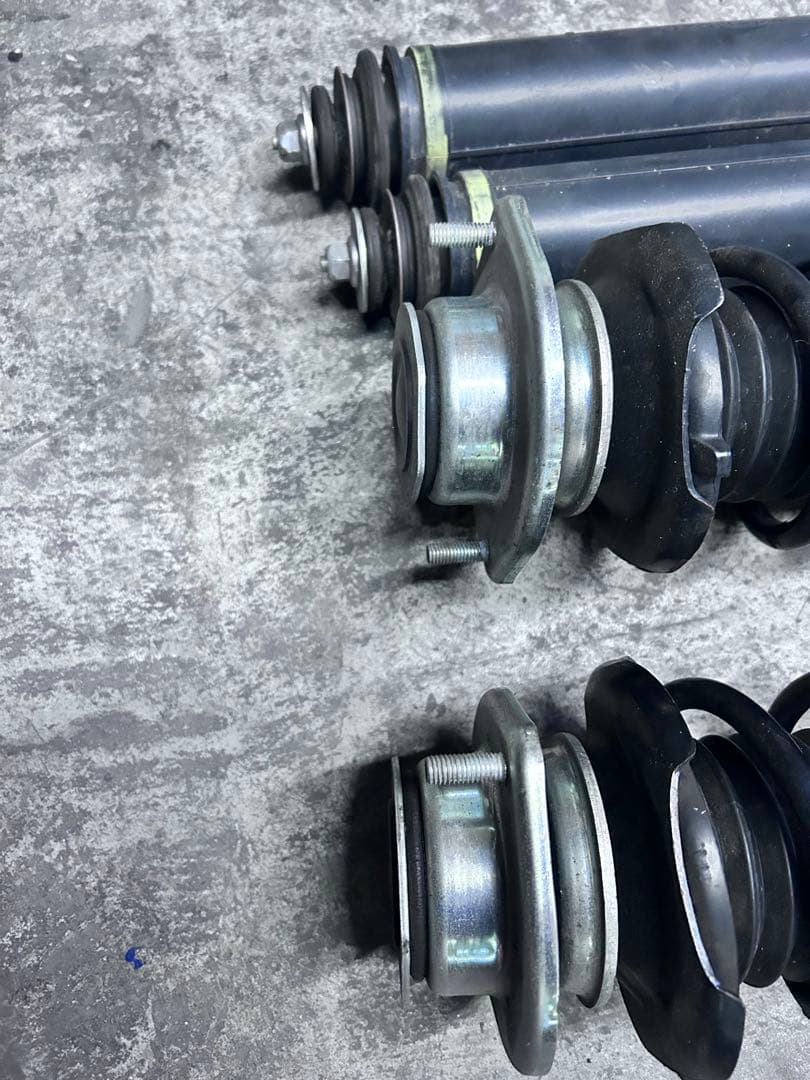 LA150S サスペンション