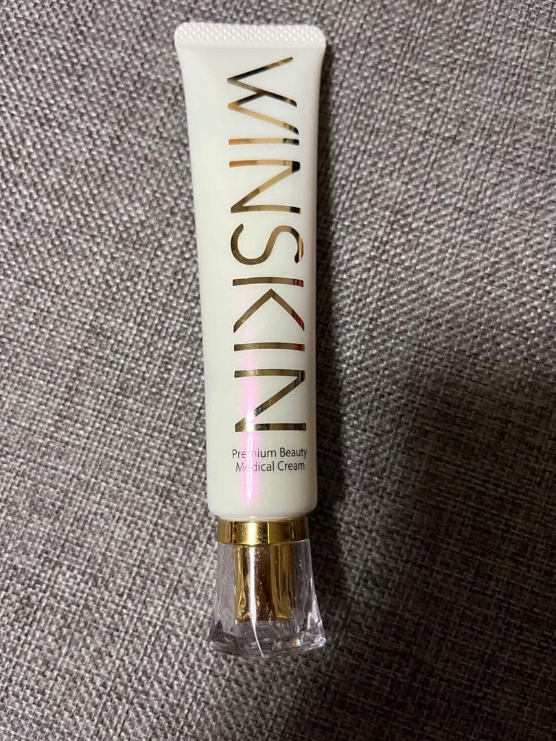 WINKIN 薬用クリーム3本セット おまけのリキッドファンデーション付き