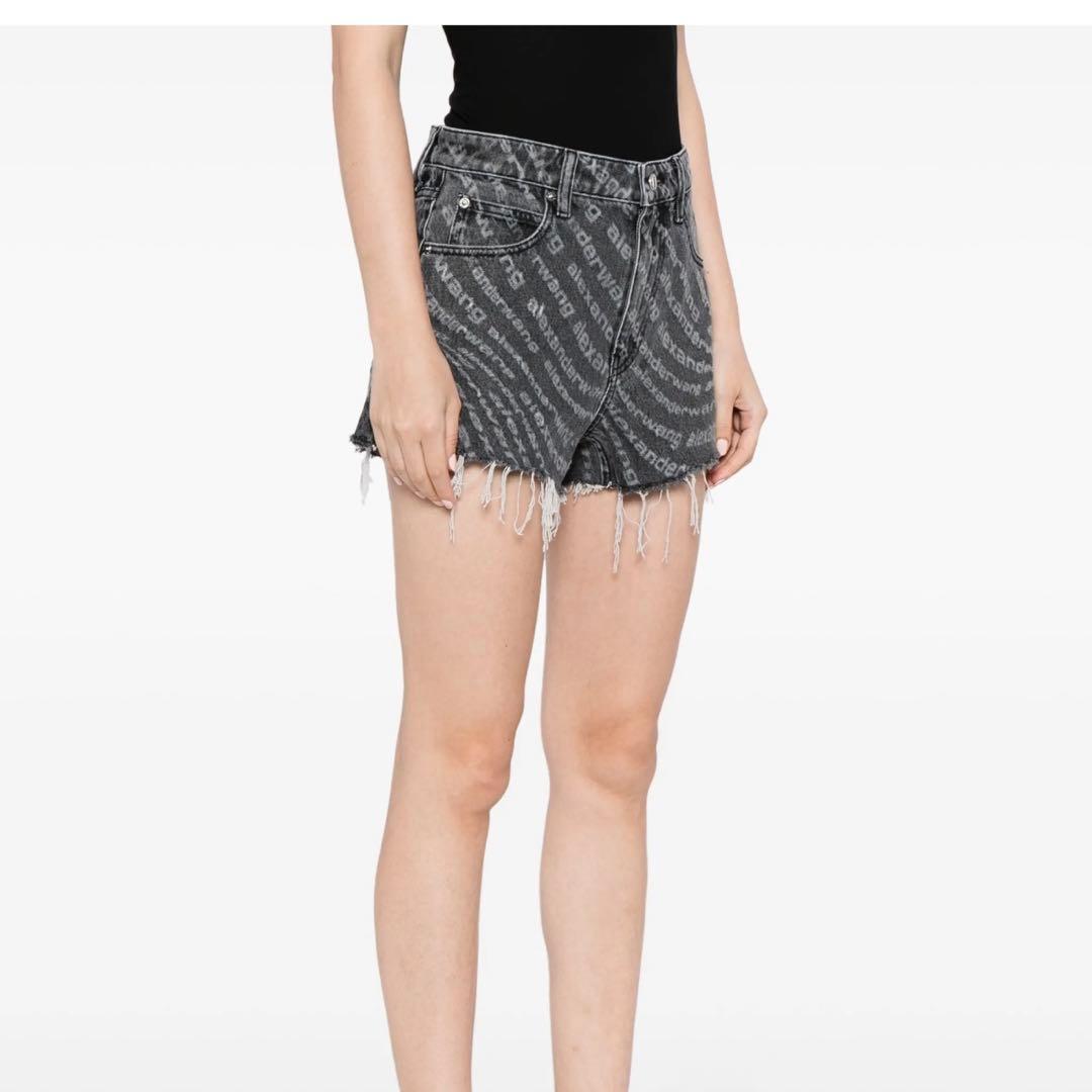 トマト【新品タグ付き】alexander wang デニム　ショートパンツ