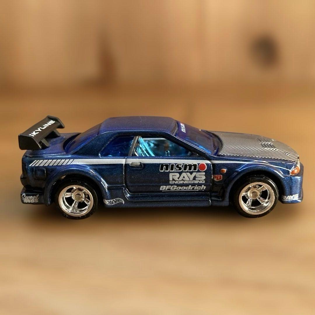 ホットウィール コレクターブック No.5 特注 ニッサン スカイライン