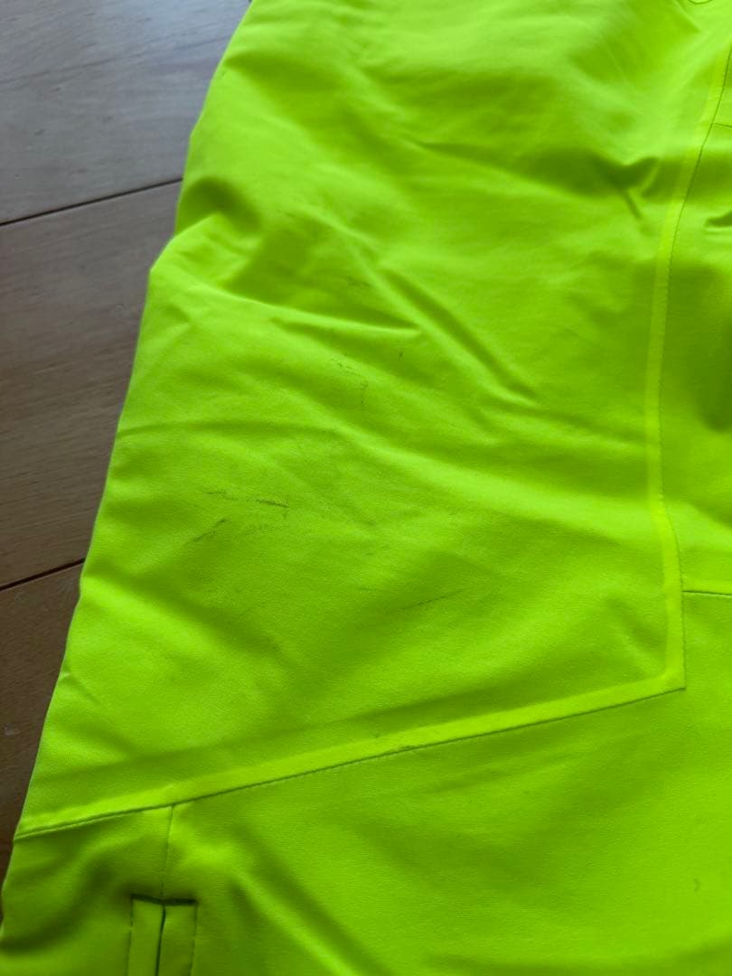 ONYONE 蛍光グリーン スキーウェア　2024年モデル