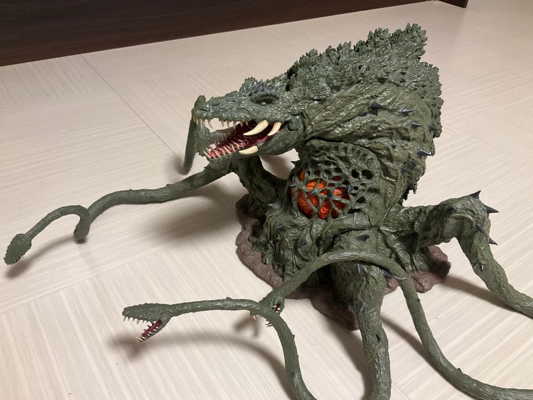 海洋堂ソフトビニールキット　ビオランテ　完成