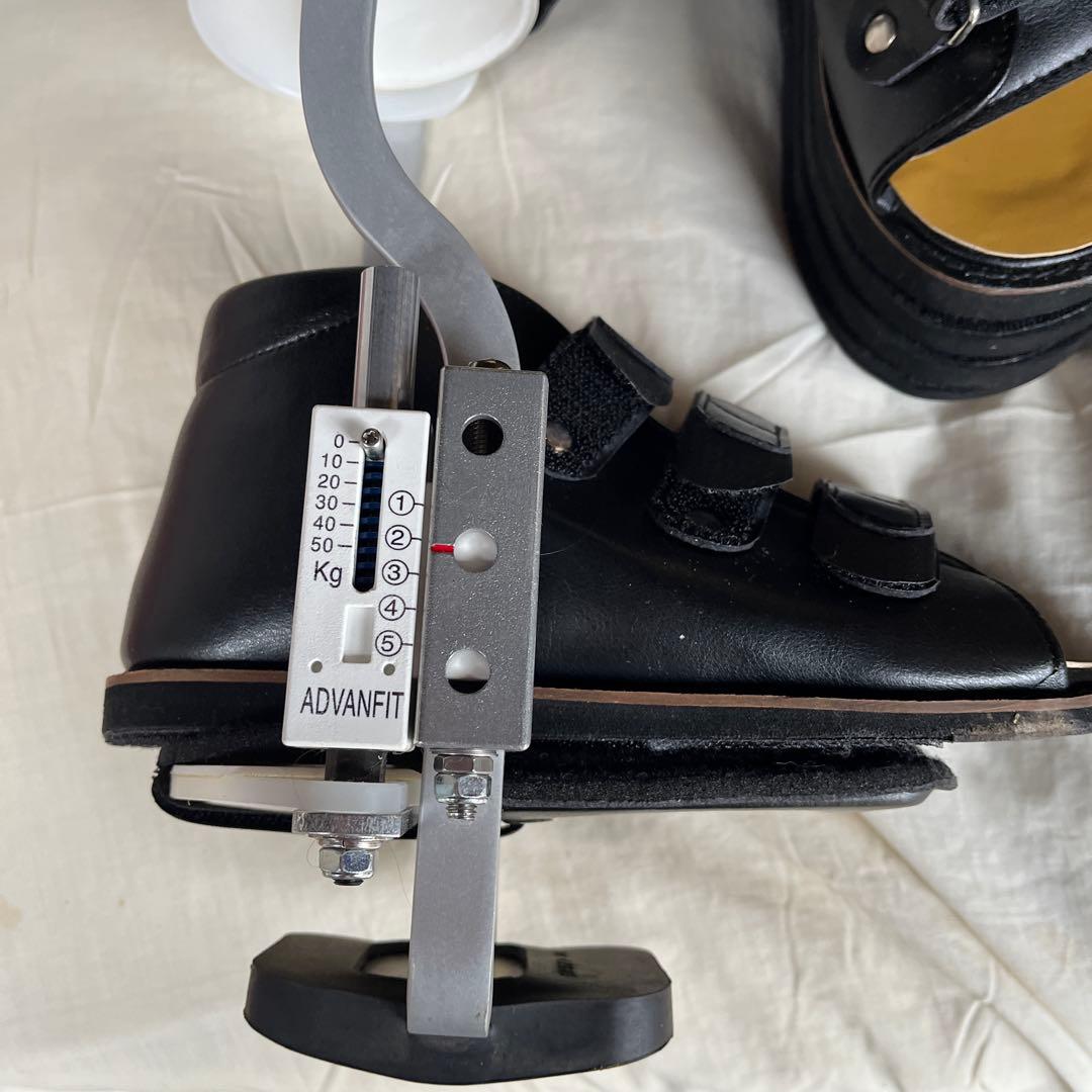 リハビリ装具　足　骨折　器具