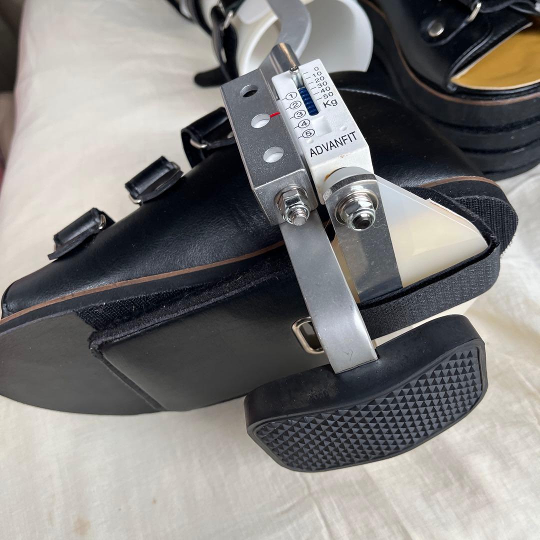 リハビリ装具　足　骨折　器具