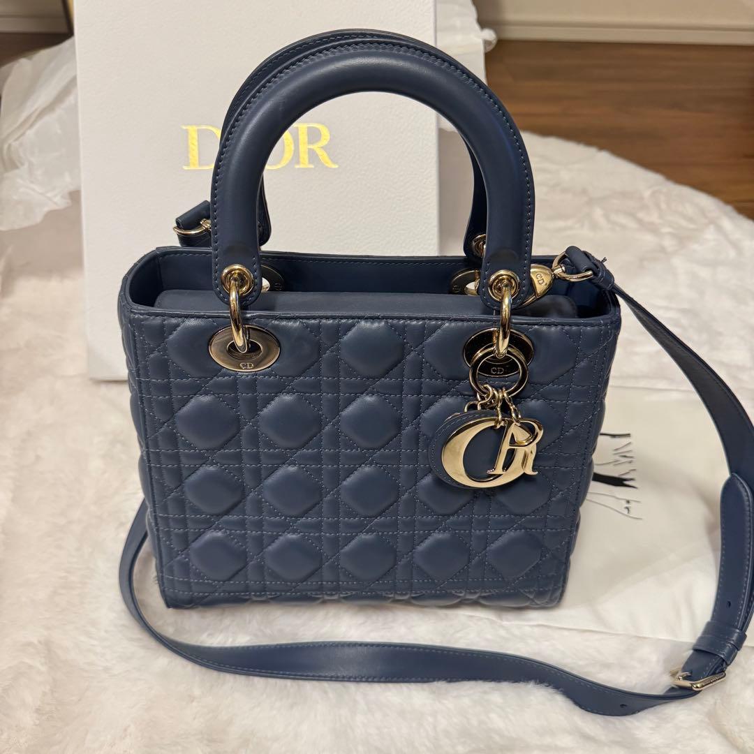 Christian Diorレディディオール ミディアム