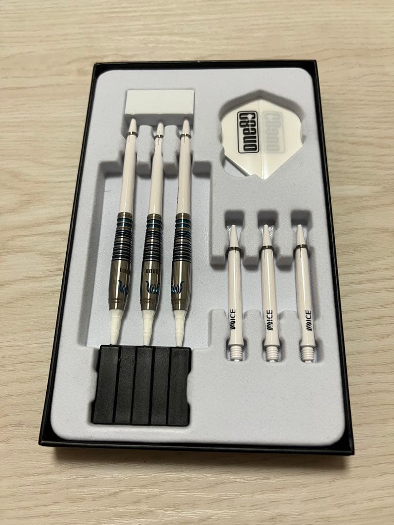 ダーツ One80 Moon Jelly ver.2 Mari Komori Model