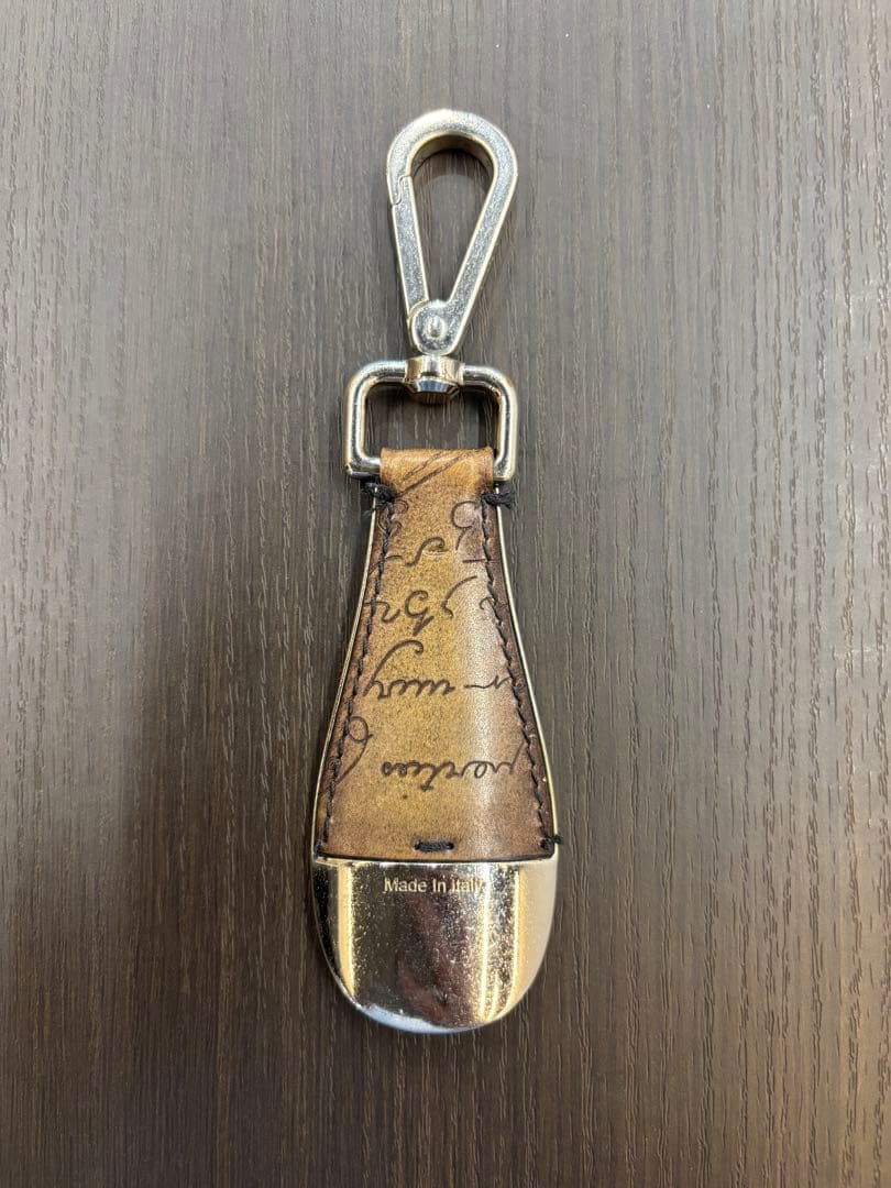 Berluti レザーキーホルダー Made in Italy