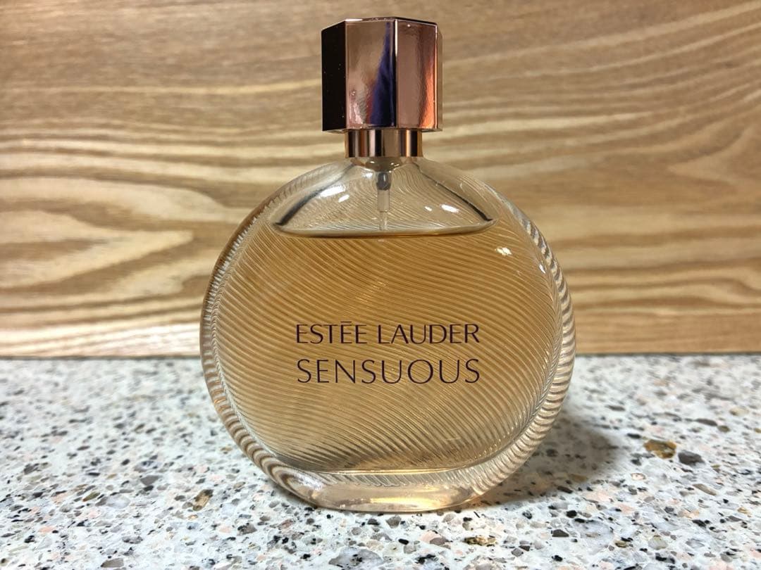 廃盤 エスティーローダー SENSUOUS センシュアス 50ml