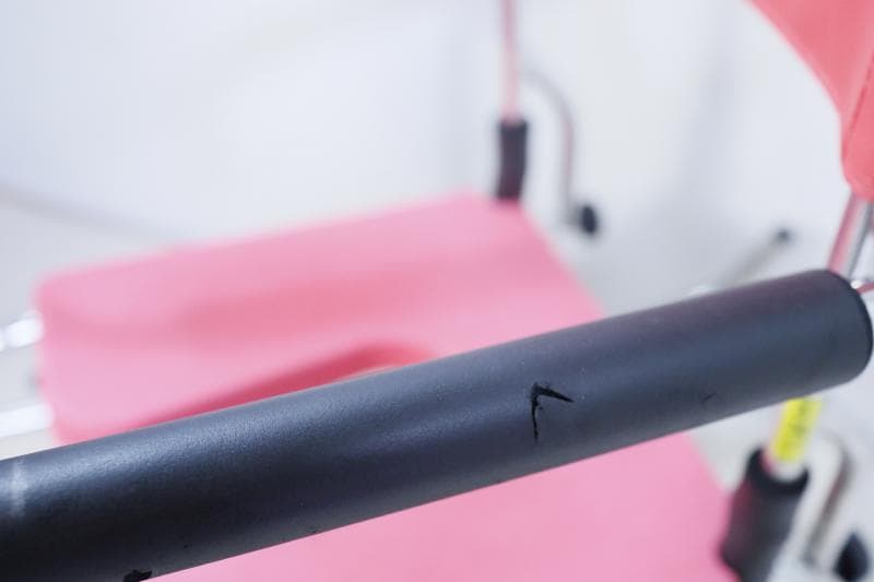 ◆カワムラサイクル シャワー用車椅子 KS10（クリありシートタイプ）