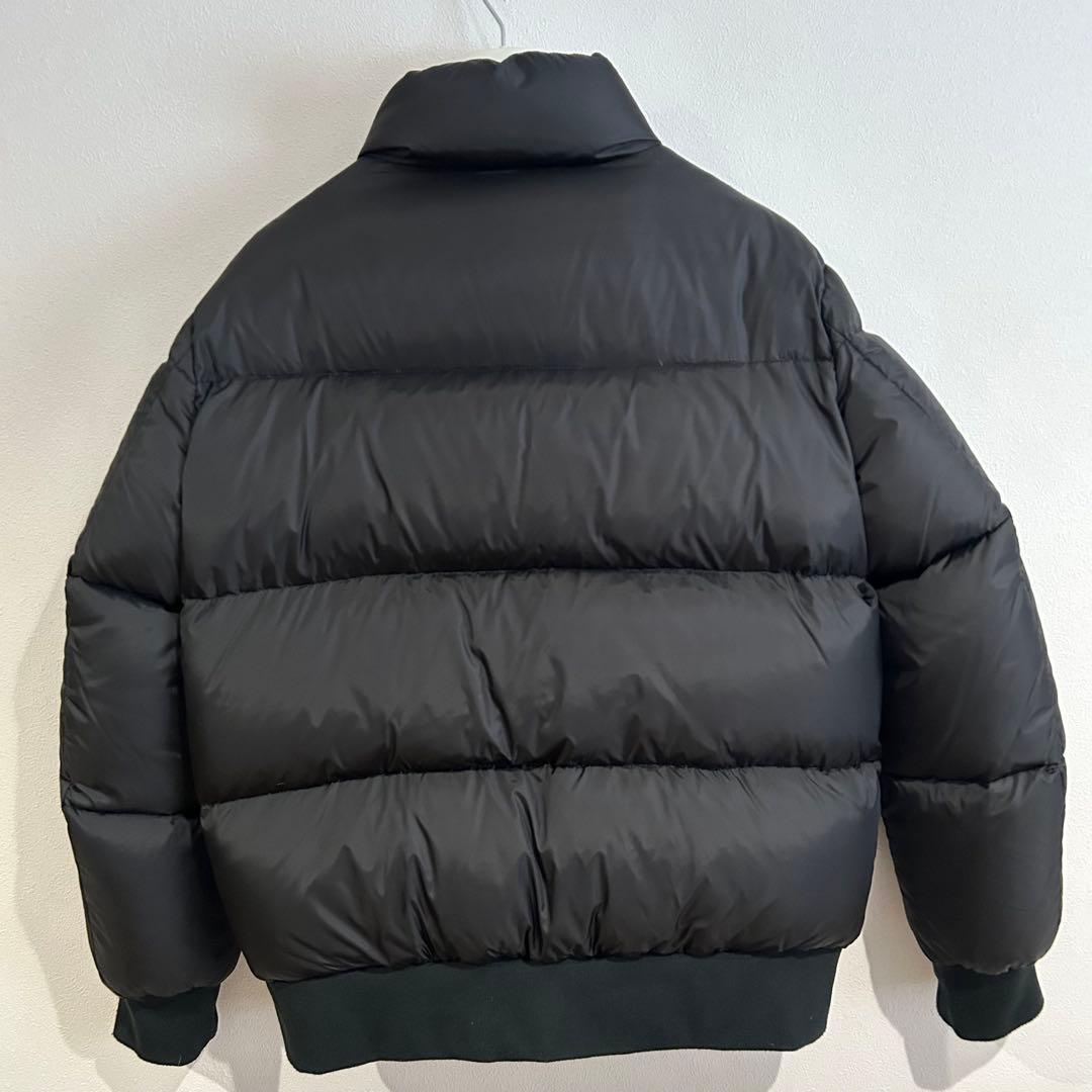 Ｐ.M.D.S. ダウンジャケット　黒　イタリア製　ラグジュアリー