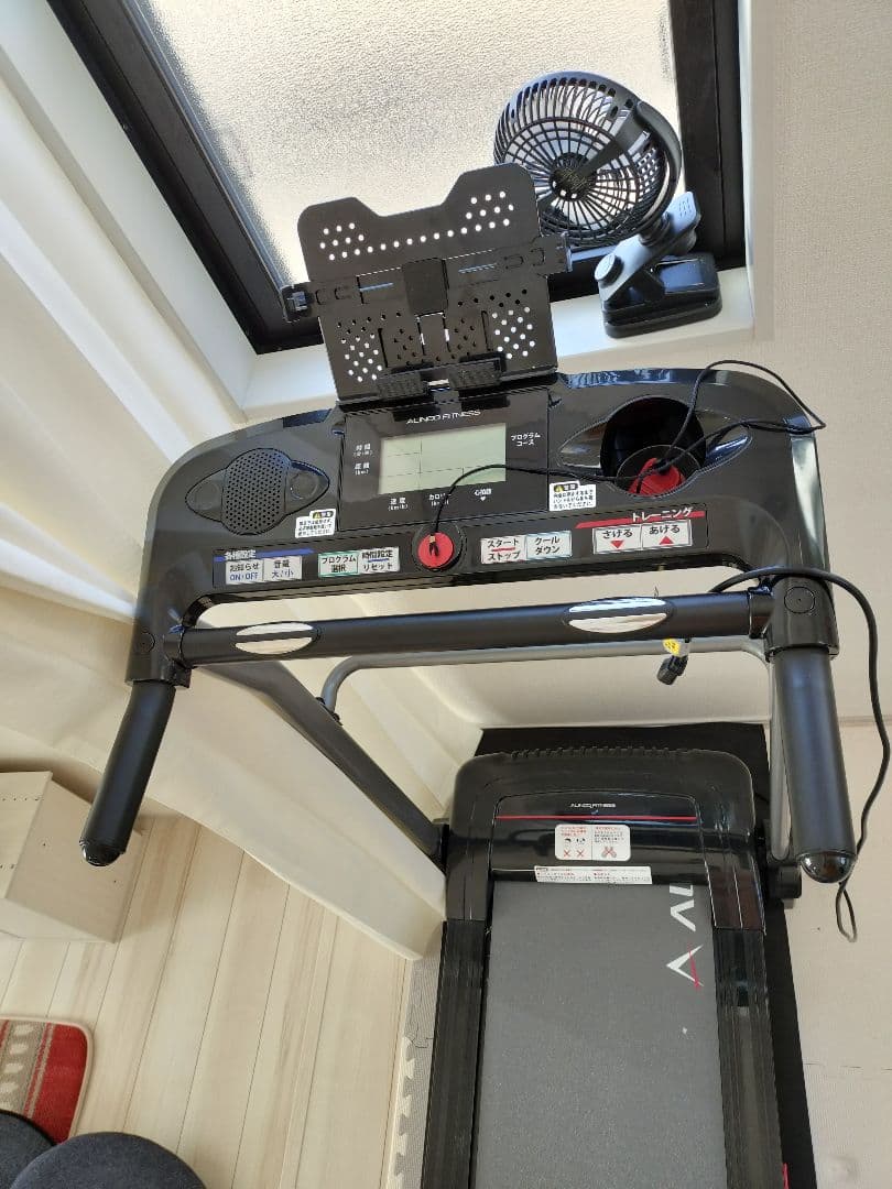 (群馬県、埼玉県)音楽プレーヤー接続可能トレッドミル