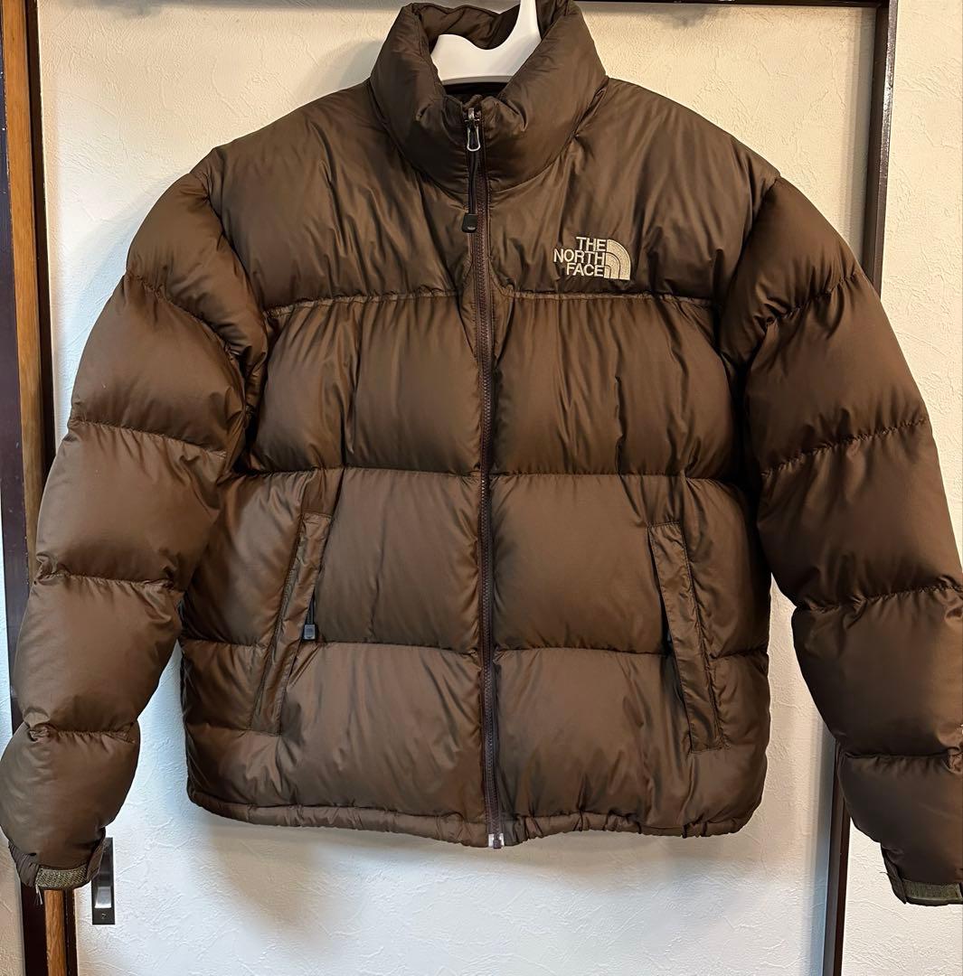 THE NORTH FACE ヌプシ　ブラウン