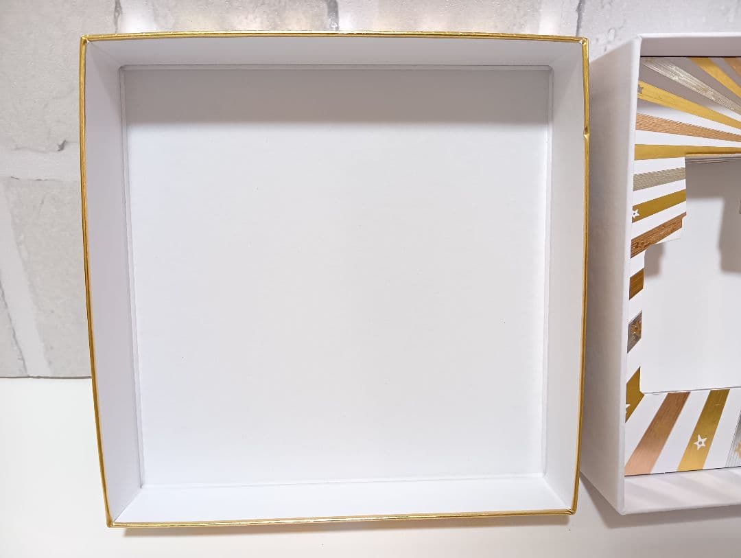 ミスディオール コフレ 2025クリスマスコフレ　Miss Dior 香水