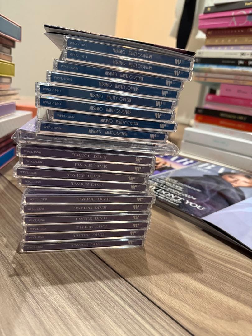 TWICE アルバム集日本韓国版ほぼコンプリート　付属特典多数あり　値下げ可能