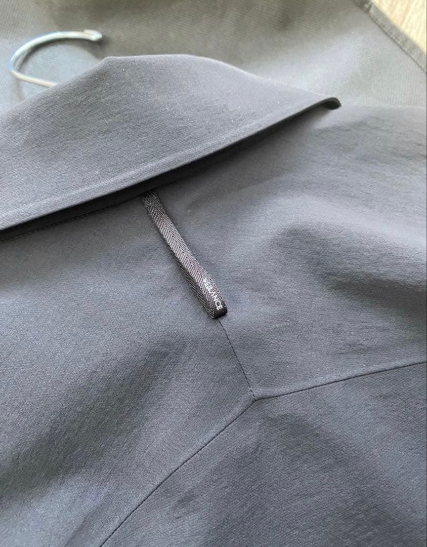 ジャケット・アウター Arc'teryx Veilance Field Soft Shell jkt