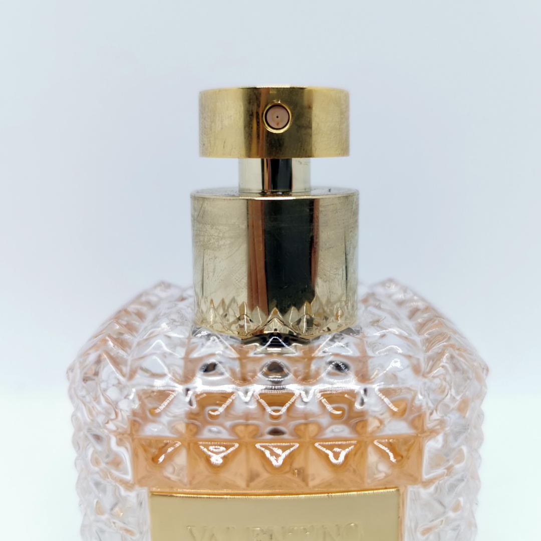 ヴァレンティノ　「ドンナ」　オードパルファン　50ml　香水　定価￥14,850