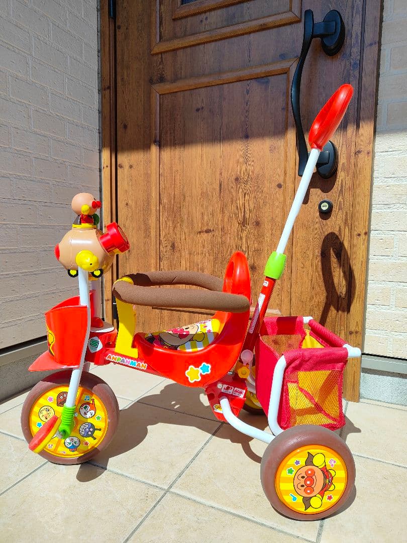 【美品訳あり】アンパンマン三輪車　わくわくおでかけアンパンマンゴー