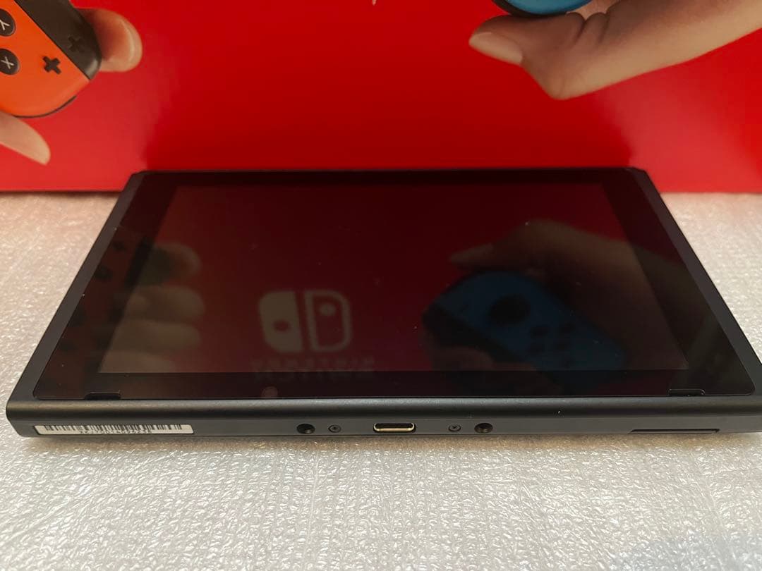 【美品】Nintendo Switch本体フルセット　箱付き
