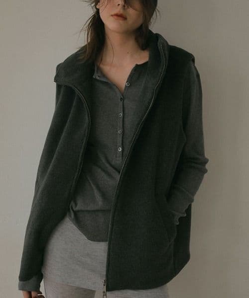 ETRE TOKYO　メルトン フリースベスト