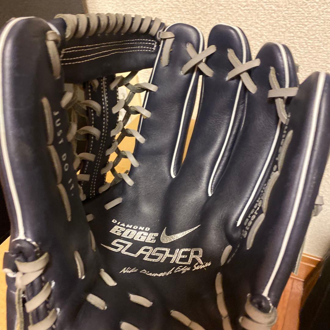 Nike Diamond Edge Slasher グローブ