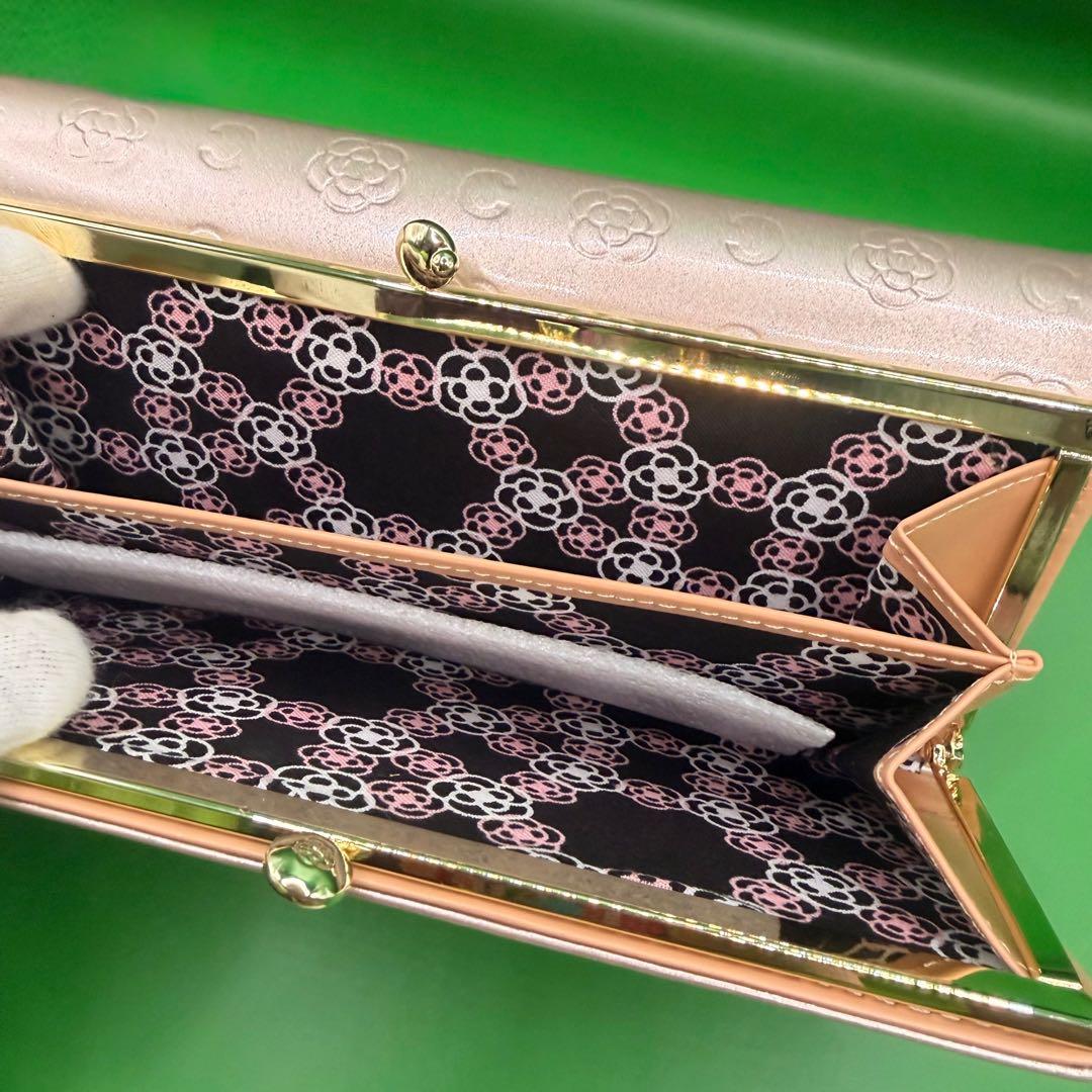 大人気【新品】CLATHA★ベティがま口長財布クレイサス白