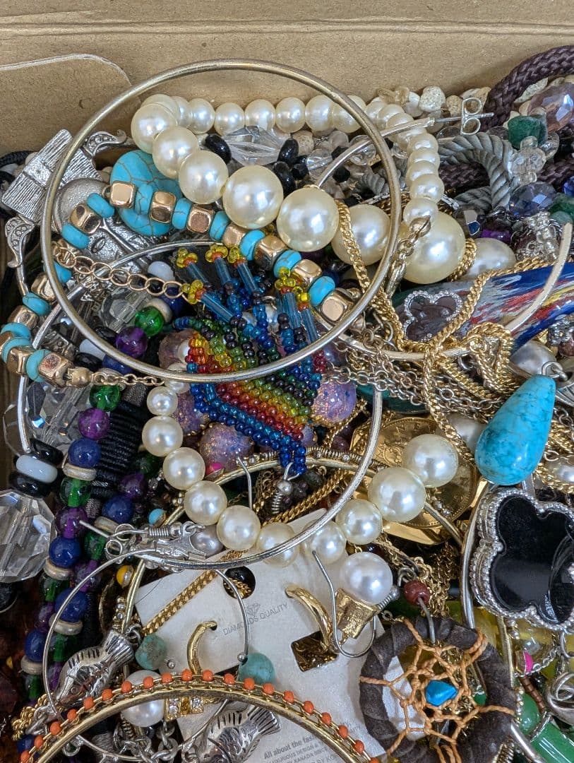 アクセサリーまとめ売り　2.3キロ