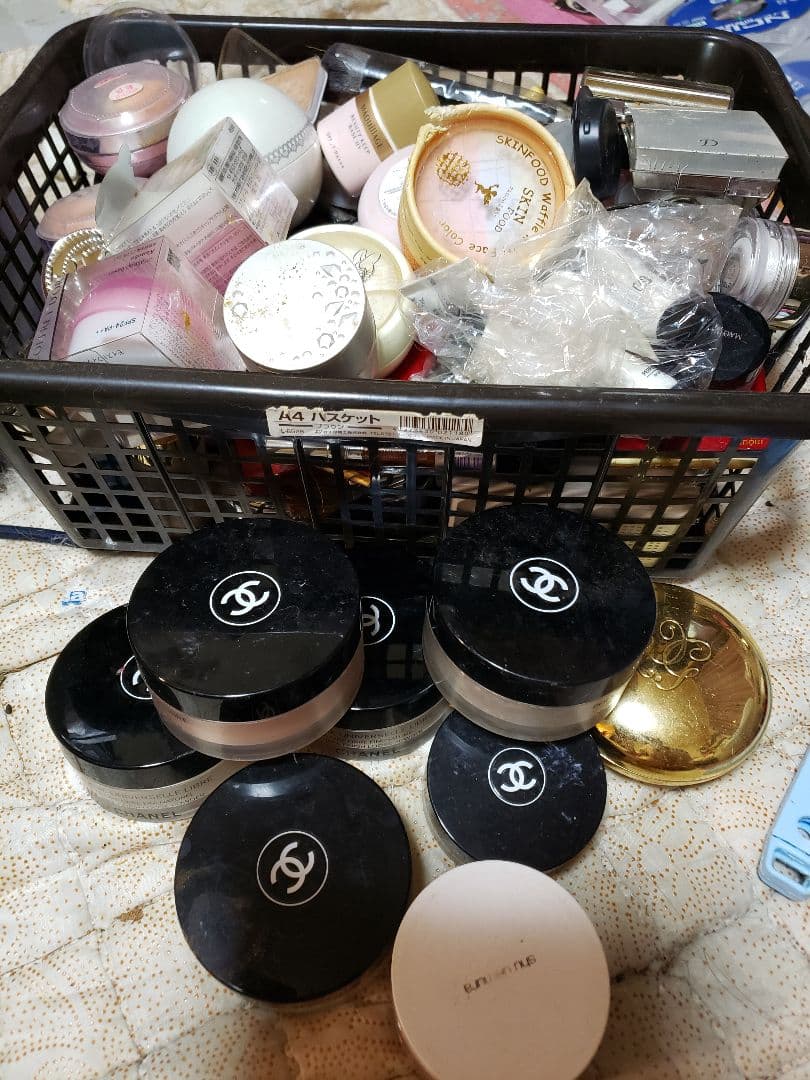 柴犬アンちまSHOP♥️化粧品大量セット