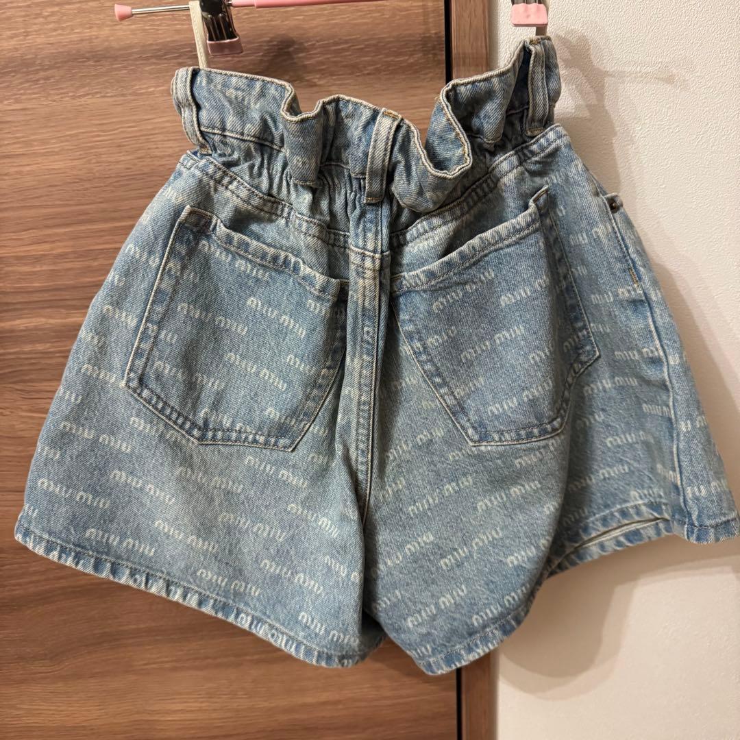 MIUMIU デニムショートパンツ