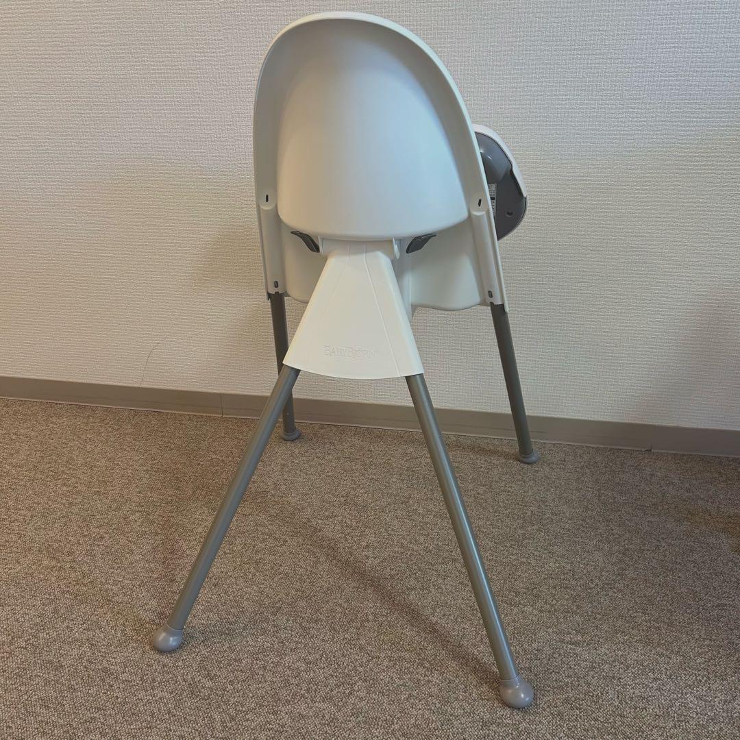 BABYBJÖRN ベビービョルン　ハーネス付きハイチェア ホワイトグレー