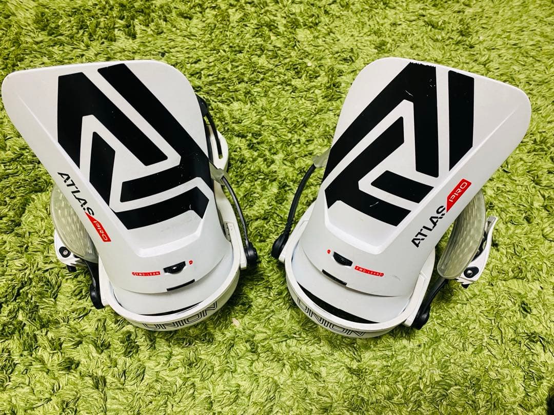 ATLAS PRO スノーボードビンディング　Mサイズ