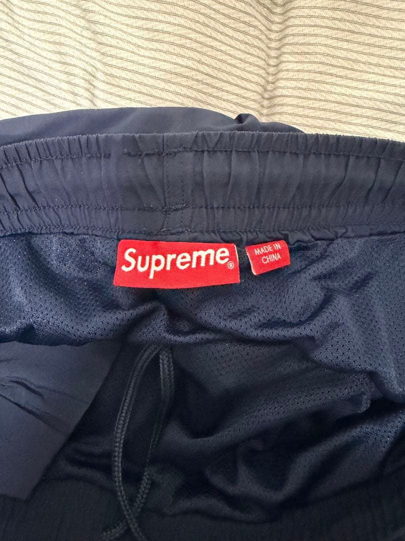 す*様 Supreme ネイビー ショートパンツ
