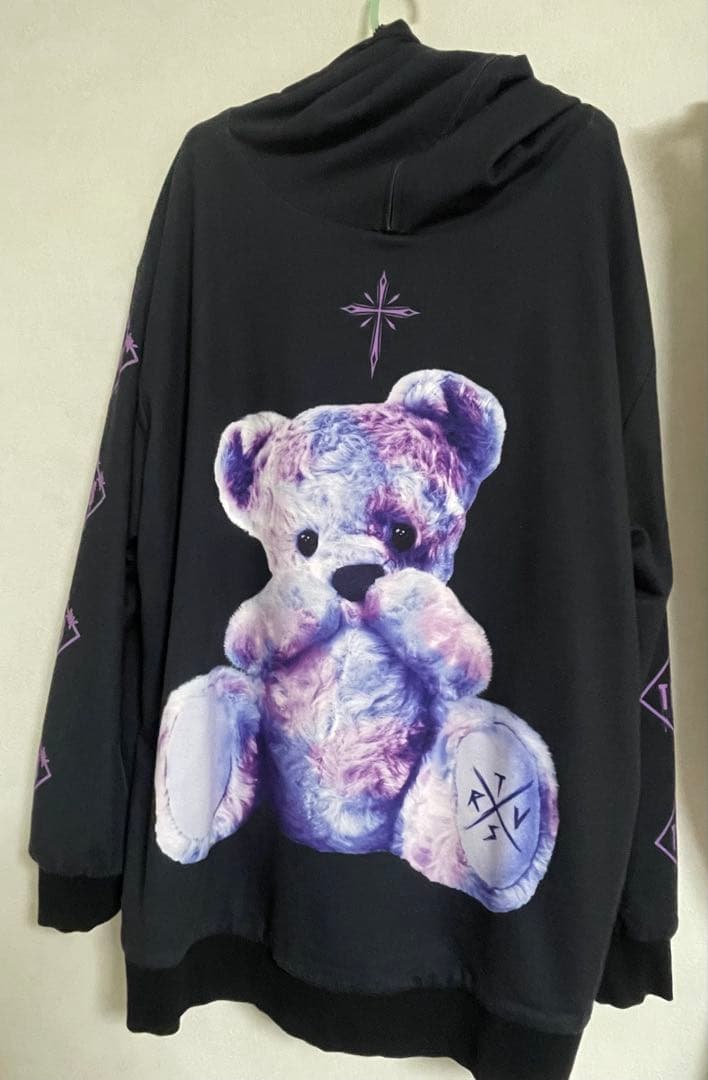 トラバストーキョー 4面リバーシブルパーカー