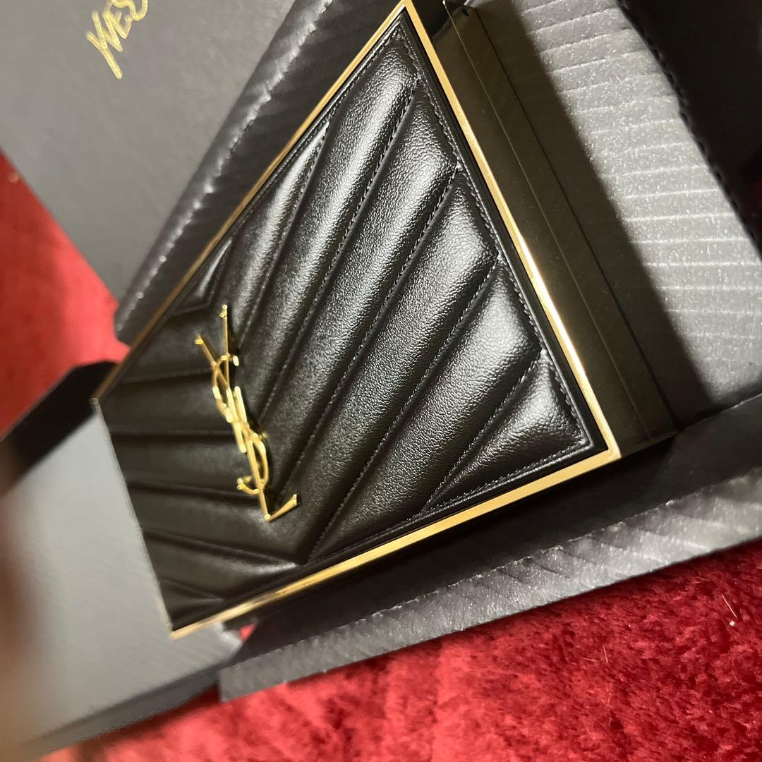 未使用復刻版！数量限定【YSL】クチュール カラー クラッチ 5 デザートヌード